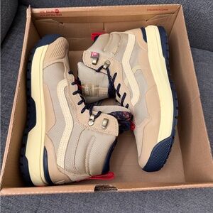 Vans UltraRange Exo Hi MTE 2 Taos Taupe Shoes Boots VN0A4BVSYUU Men 7 Womens 8.5